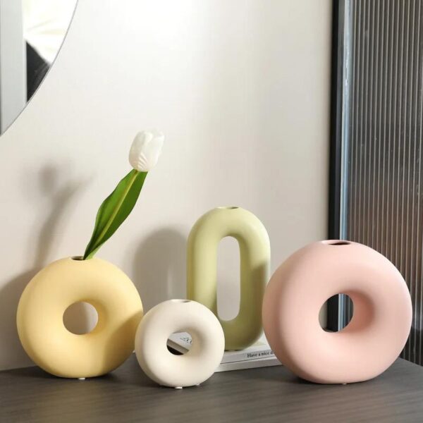 Lot de Vases Modernes en Céramique
