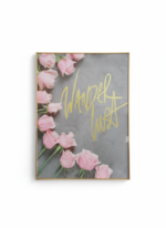 L'Appel de l'Aventure : Roses et Wanderlust (80 x 60 cm)