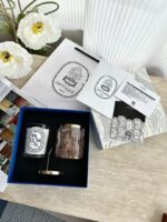 (Édition Limitée) Coffret Cadeau "Lanterne et Bougie Mimosa" Dyptique – Image 3