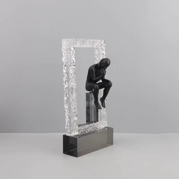 Sculpture en Cristal “Le Penseur Moderne“